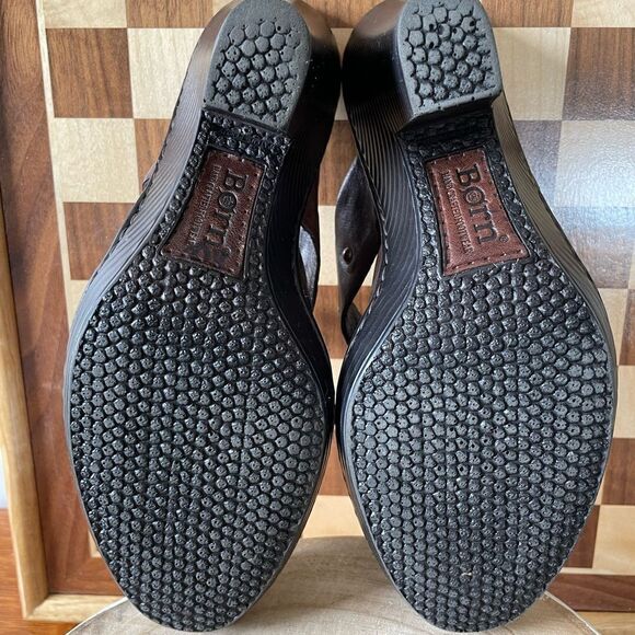 Born Leather Heeled Sandals Size 7 EUC - Picture 8 of 9